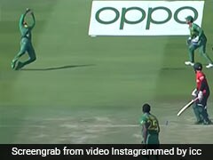 Watch: Hendricks Takes Stunning Catch In Slips To Dismiss Mushfiqur