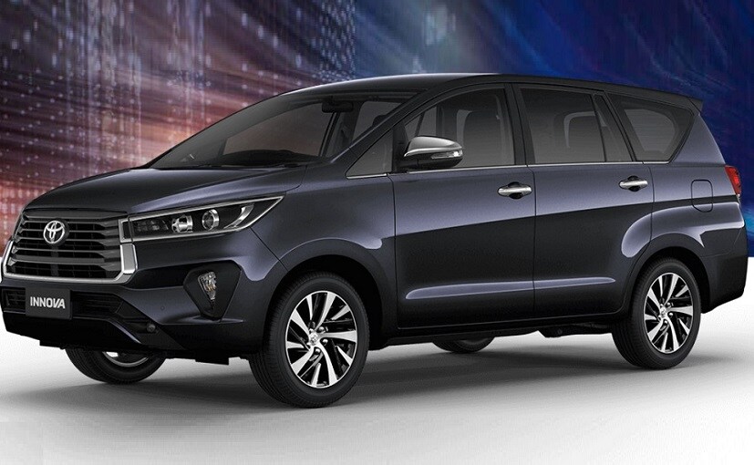 9 Uber-Rich Celebs Who Prefer Their Practical Toyota Cars For Daily Transport 9 Uber-Rich Celebs Who Prefer Their Practical Toyota Cars For Daily Transport