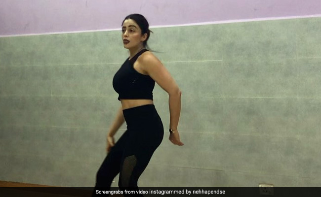 'भाबीजी घर पर हैं' की अनिता भाभी ने बादशाह के गाने पर झूमकर किया डांस, बार-बार देखा जा रहा वीडियो