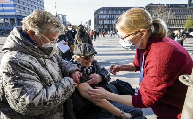 Germany To Declare South Africa Virus Variant Area As Cases Hit New Record