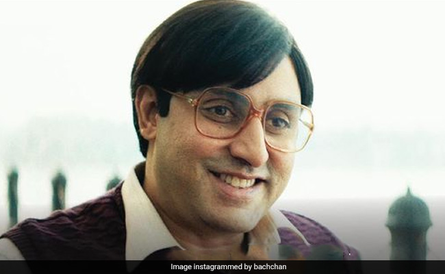 Abhishek Bachchan's Hilarious 'No Shave November' Meme Is Gold. Because, <i>Bob Biswas</i>