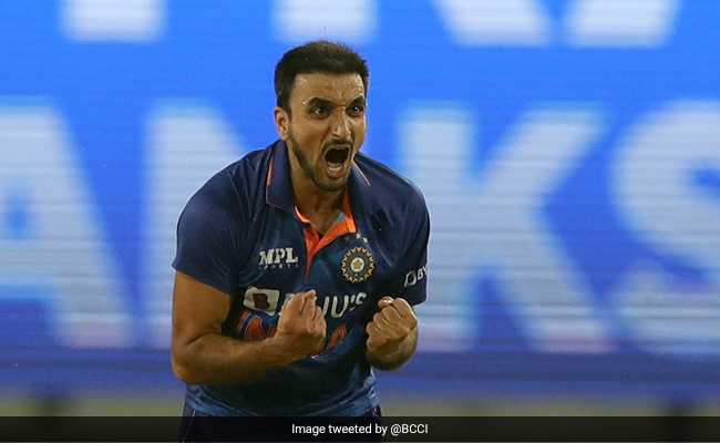 Happy Birthday Harshal Patel: मुश्किलों को मात देकर भारतीय टीम तक पहुंचे हैं हर्षल पटेल, पढ़ें उनसे जुड़े कुछ रोचक तथ्य