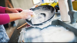 How To Maintain Non-Stick Cookware? Look At These Chef-Suggested Tips