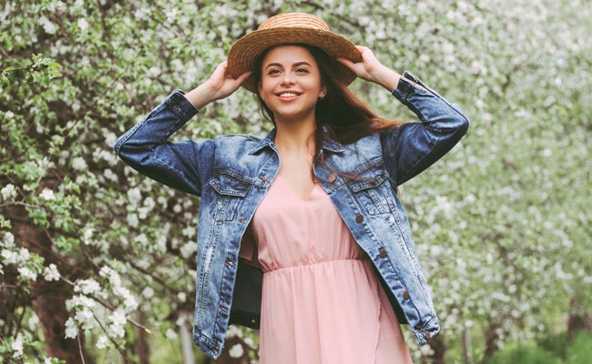 5 Denim Jackets To Layer Up Your Casual Style Like A Pro