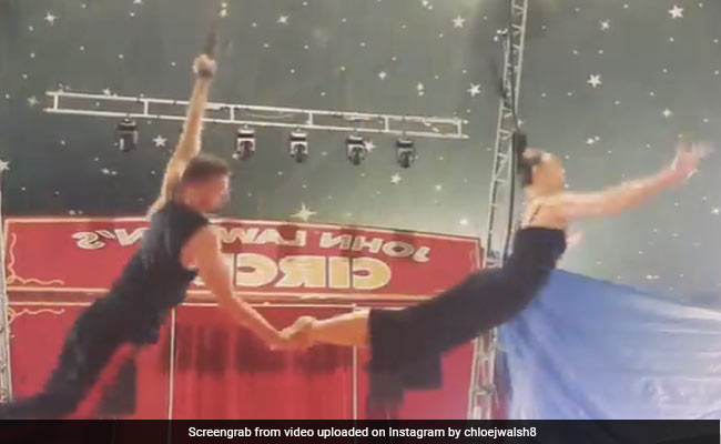 बालों से हैरतअंगेज स्टंट दिखाती है ये महिला, वीडियो देख हर किसी के उड़ जाएंगे होश