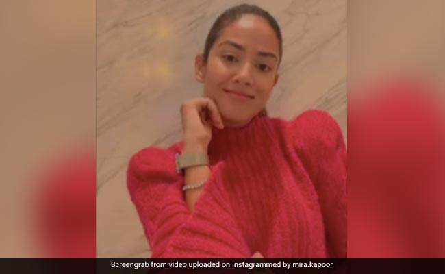 Between <i>Schitt's Creek</i> And <i>F.R.I.E.N.D.S</i>, Mira Rajput Picked...