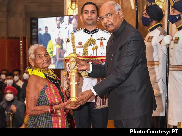 'Encyclopedia Of Forest' Tulsi Gowda Receives Padma Shri Award