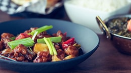 Viral Video Reveals Why Asian Restaurants With 3.5-Star Rating Are The Best