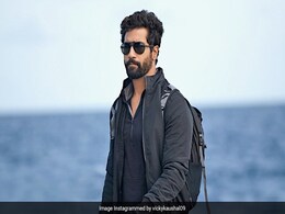 Viral: Just Vicky Kaushal Grooving To Diljit Dosanjh's 'Champagne' In His Car Viral: Just Vicky Kaushal Grooving To Diljit Dosanjh's 'Champagne' In His Car