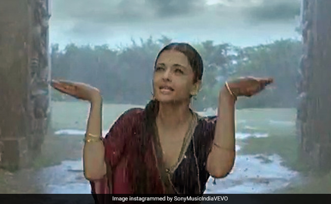 Heavy Rainfall In Chennai Unleashes A Flood Of Memes On Twitter