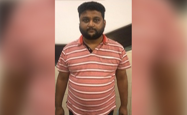 फर्मी फर्म, खाते खोलकर कर्मचारी ने कंपनी में किया करोड़ों का गबन, मकान-दुकान-फ्लैट में लगाया पैसा