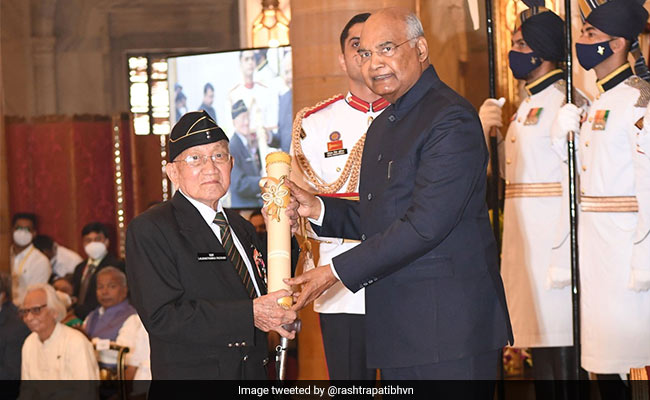 "Oldest Working Journalist In Country", 94, Gets Padma Honour