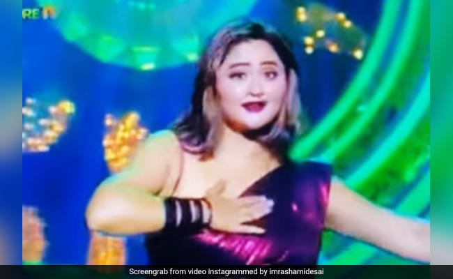 रश्मि देसाई ने 'परम सुंदरी' सॉन्ग पर किया जबराट डांस, ग्लैमरस अदाओं से उड़ाए फैन्स के होश