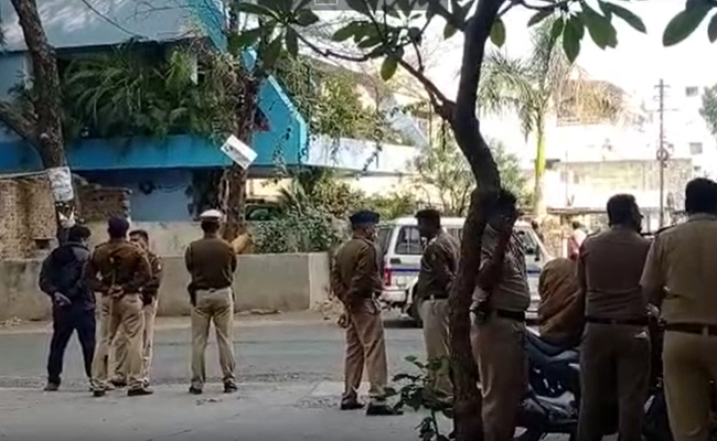 महाराष्‍ट्र :  बीजेपी के अमरावती बंद के दौरान हिंसा के मामले में पुलिस ने पूर्व मंत्री अनिल बोंडे को हिरासत में लिया