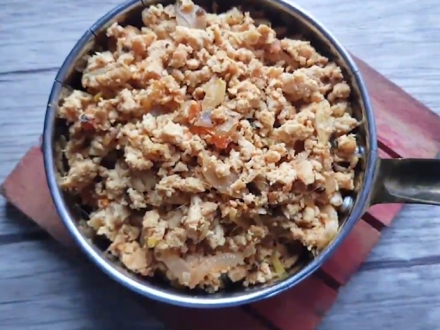 How To Make Tawa Tadka Keema | Easy Tawa Tadka Keema Recipe Video