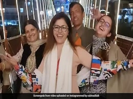 रुबीना दिलैक ने फैमिली के साथ ब्रिज पर खड़े होकर किया अपने नए गाने 'Shah Rukh Khan' पर डांस रुबीना दिलैक ने फैमिली के साथ ब्रिज पर खड़े होकर किया अपने नए गाने 'Shah Rukh Khan' पर डांस