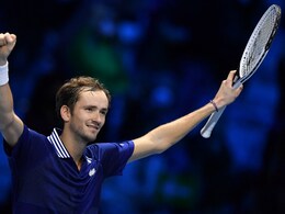 Daniil Medvedev Edges Alexander Zverev In ATP Finals Thriller