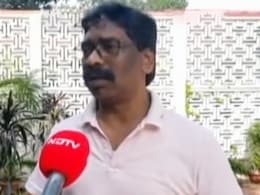 झारखंड में तेजी से बढ़ रहे कोरोना के केस, सीएम हेमंत सोरेन आज करेंगे समीक्षा बैठक झारखंड में तेजी से बढ़ रहे कोरोना के केस, सीएम हेमंत सोरेन आज करेंगे समीक्षा बैठक