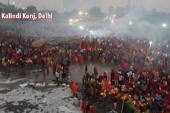 Devotees Gather At Ghats On Last Day Of Chhath Puja Devotees Gather At Ghats On Last Day Of Chhath Puja