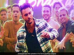 आयुष शर्मा ने अंतिम का गाना 'भाई का बर्थडे' जयपुर में हुआ लॉन्च आयुष शर्मा ने अंतिम का गाना 'भाई का बर्थडे' जयपुर में हुआ लॉन्च