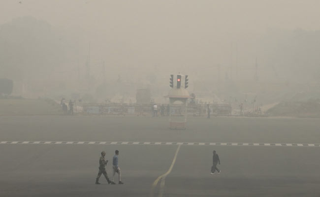 Supreme Court Warns AAP Government Of Auditing Ad Spend Amid Air Crisis