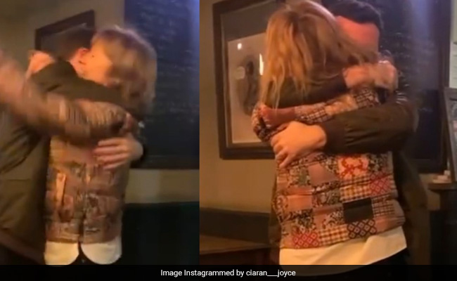 मां-बेटे की मुलाकात को देख खिले लोगों के चेहरे, सोशल मीडिया पर वायरल हुआ ये प्यारा वीडियो