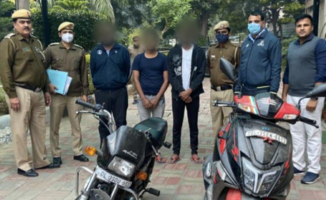 Delhi Woman Stabbed 16 Times, Cheating Husband Behind Murder: Police
