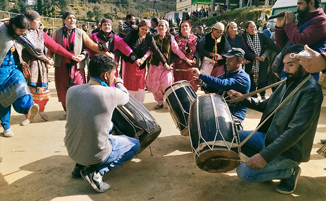 Congress Wrests Mandi, Sena's "Giant Leap": A Look At 3 Lok Sabha Bypolls Congress Wrests Mandi, Sena's "Giant Leap": A Look At 3 Lok Sabha Bypolls