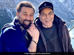 जब धर्मेंद्र ने बताया था कि सनी बॉबी को देखकर इस बात का होता था पछतावा,  याद कर इसलिए भर आई आंखें