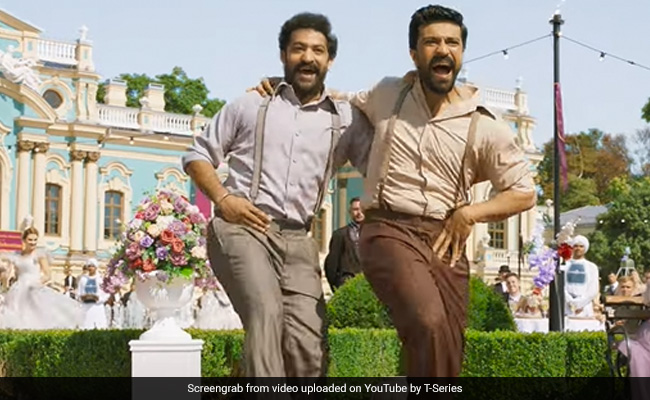 <i>Naacho Naacho</i>: Ram Charan And Jr NTR Dance To The "Electrifying" Beats Of RRR Mass Anthem