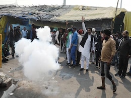 Farmers At Ghazipur Border Celebrate After Centre's U-Turn On Farm Laws Farmers At Ghazipur Border Celebrate After Centre's U-Turn On Farm Laws