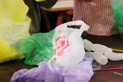 23-year-old Recycles Plastic Bags & Plastic Bottles Into A Pair Of Sneakers 23-year-old Recycles Plastic Bags & Plastic Bottles Into A Pair Of Sneakers