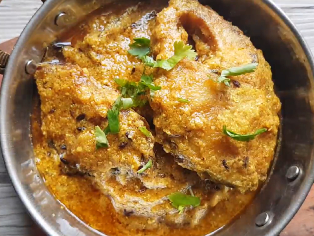 How To Make Bengali Doi Maach | Easy Bengali Doi Maach Recipe Video