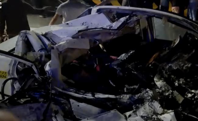Speeding SUV Jumps Divider, Rams Cab In Bengaluru, 3 Killed