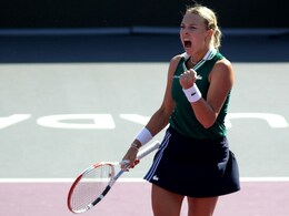 Anett Kontaveit Crushes Karolina Pliskova To Reach WTA Finals Semi-Finals