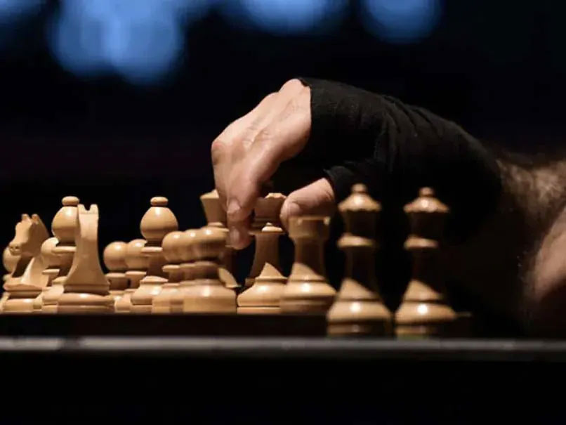 Kenyan Man Wearing Niqab Unmasked In Women's Chess Tournament