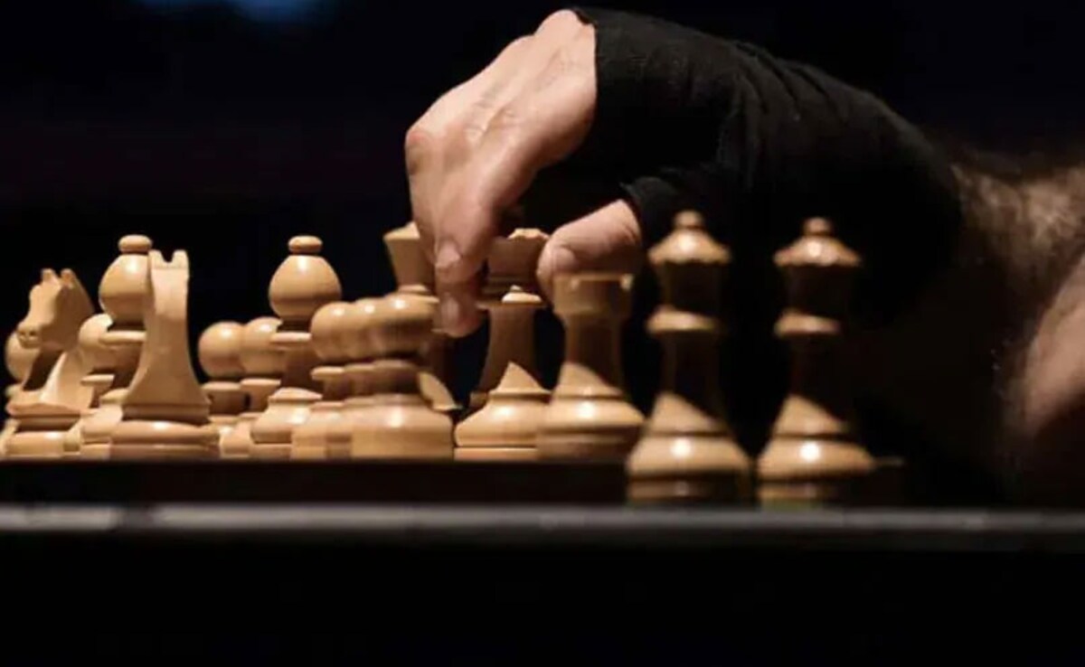 Geography Of Chess: Unfolding Spatial Dimensions Of The Boardgame