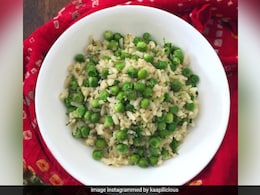 Chura Matar Recipe: This Poha Recipe Is A Perfect Meal To Kickstart Your Morning