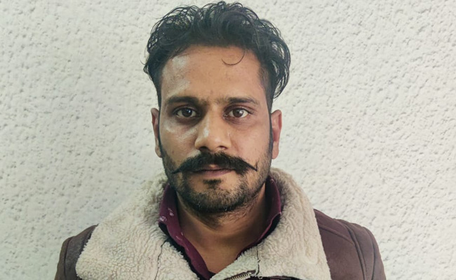 Module Selling Illegal Firearms Through Facebook Busted, 1 Arrested: Cops