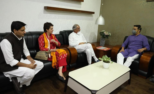 Priyanka Gandhi's Airport Meet With Akhilesh Yadav's Ally Sparks Buzz