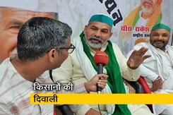 आंदोलनकारियों के साथ राकेश टिकैत की दिवाली आंदोलनकारियों के साथ राकेश टिकैत की दिवाली