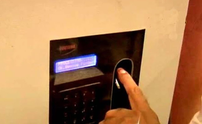 "Extreme And Unreasonable": Sydney School Criticised For Installing Fingerprint Scanners Outside Toilets