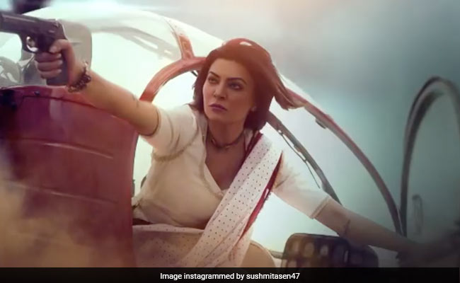 <i>Aarya 2</i>: Sushmita Sen, A Helicopter And A <i>Saree</i>. Need We Say More?