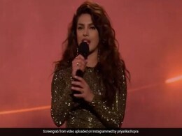 Priyanka Chopra ने सबके सामने उड़ाया पति Nick Jonas का मजाक, बोलीं- निक और मुझ में 10 साल का...देखें Video Priyanka Chopra ने सबके सामने उड़ाया पति Nick Jonas का मजाक, बोलीं- निक और मुझ में 10 साल का...देखें Video