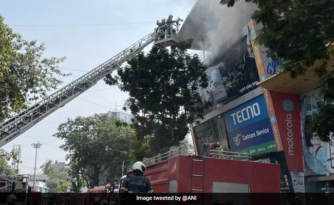 Major Fire At Mall In Mumbai's Vile Parle; 2 Injured