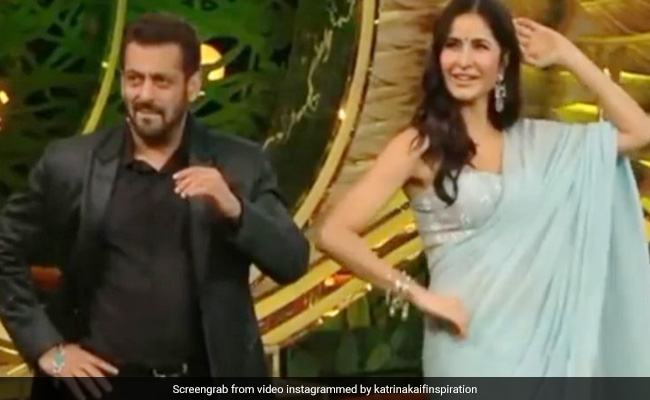 कैटरीना कैफ ने सलमान खान के साथ किया 'Aithey Aa' गाने पर डांस, फिर यूं शरमाते नजर आए एक्टर