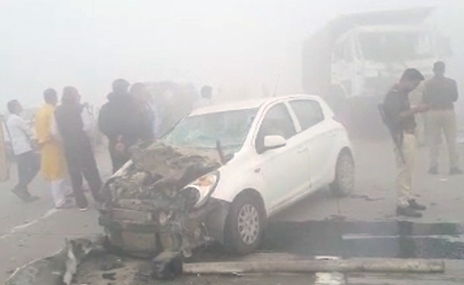 Car Pile-Up Near Delhi In Thick Smog, 6 Injured, Couple Critical