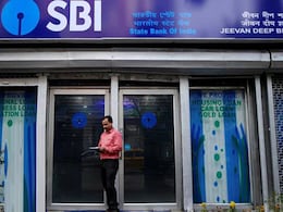 SBI recruitment 2022: स्टेट बैंक ऑफ इंडिया में निकली बंपर भर्ती, B.Tech वाले भी भर सकते हैं फॉर्म SBI recruitment 2022: स्टेट बैंक ऑफ इंडिया में निकली बंपर भर्ती, B.Tech वाले भी भर सकते हैं फॉर्म