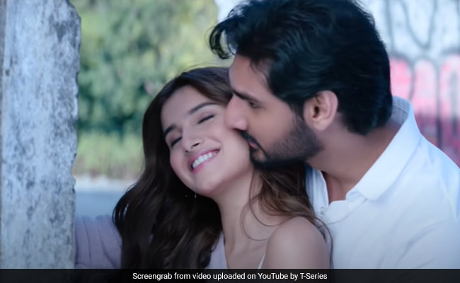 "तड़प" का पहला गाना 'तुमसे भी ज्यादा' ने रिलीज होते ही मचाया धमाल, व्यूज 2 मिलियन के पार 