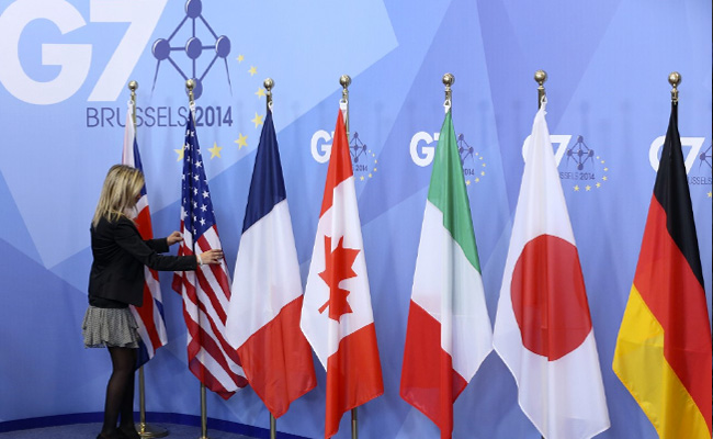 On 'Omicron' Variant, UK Calls Urgent Meeting Of G7 Health Ministers